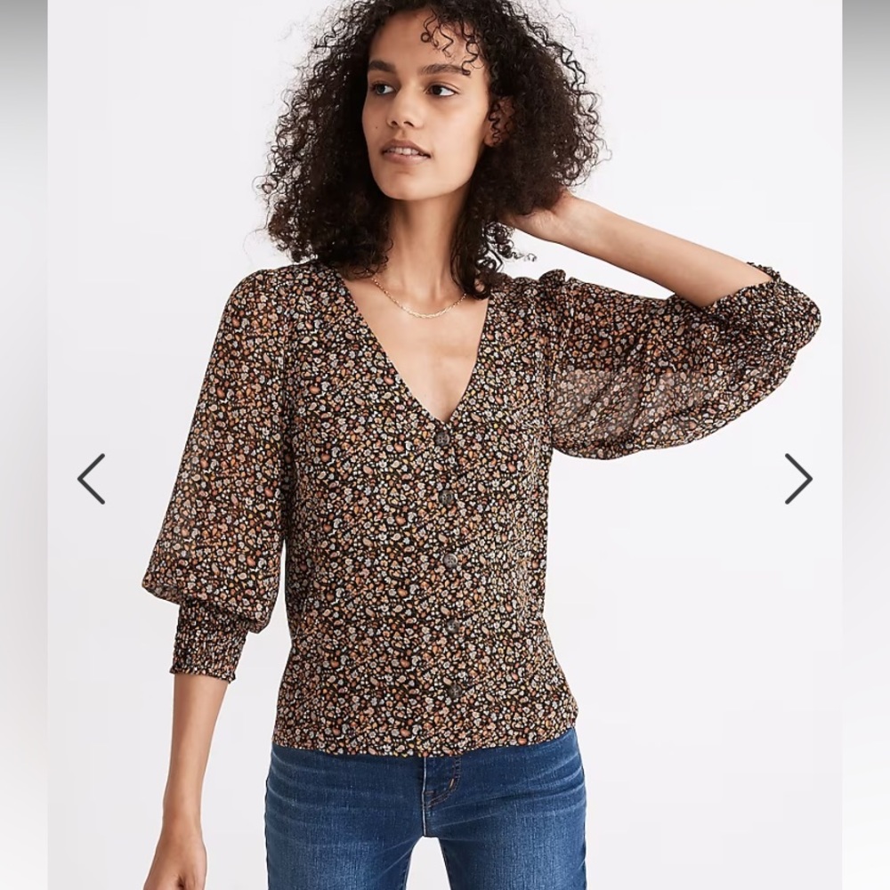(Re)sourced Georgette Smocked-Cuff Button-Front Shirt in Folktale Paisley